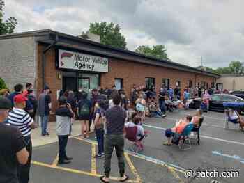 Somerville MVC Reopens To 5 Hour Long Lines, Traffic Jams: Video - Bridgewater, NJ Patch
