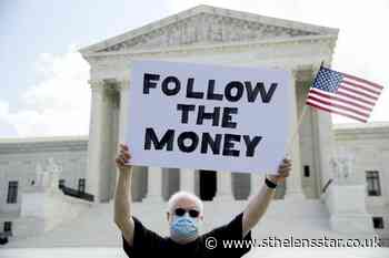 Supreme Court backs prosecutors' demand for Donald Trump tax returns - St Helens Star
