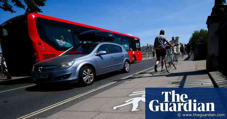 UK air pollution still down despite return to normal traffic – study