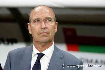 Oman eert Pim Verbeek met hoogste onderscheiding