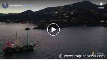 La Amerigo Vespucci omaggia Morricone nel mare di Taormina. VIDEO - RagusaNews