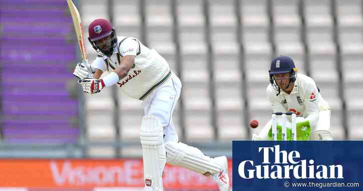 Roston Chase defies England to put West Indies in driving seat