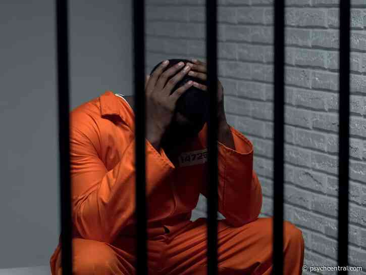 Prison, Police Discrimination May Contribute to HIV, Depression Among Gay Black Men