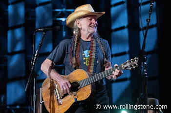 Willie Nelson Sings Songs From His Friends On ‘First Rose of Spring’