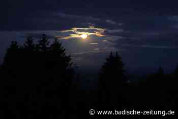 In Schopfheim war am Sonntag der Mond Star des Abends - Schopfheim - Badische Zeitung