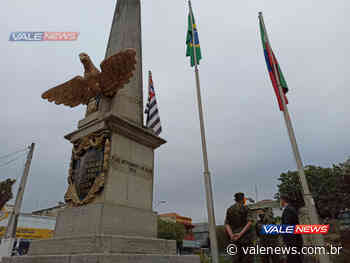 Hasteamento das bandeiras comemora 315 anos de Pindamonhangaba - Vale News