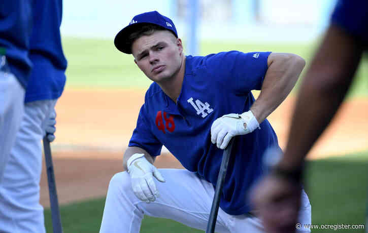 Gavin Lux reports to Dodgers’ camp
