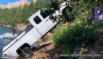 Medical issue cause of Las Vegas man driving into Twin Lake - The Record-Courier