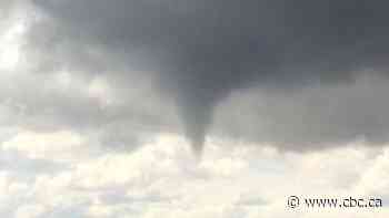 Funnel clouds possible in GTA due to weather conditions, Environment Canada says