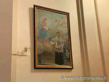 Formia, la signora Edda Maiello è tra i volti dei dipinti di Antonio Sicurezza. - Radio Civita InBlu