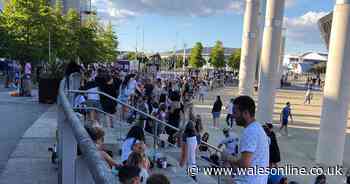 Police called to large gathering of people in Cardiff Bay