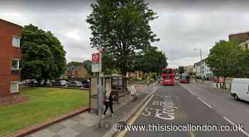 Penge murder: Man in his 30s dead after 'shooting'