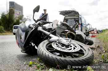 Unfall bei Förtschendorf: Motorradfahrer (19) erleidet schwerste Verletzungen
