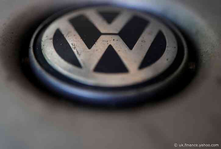 Volkswagen to replace head of software division- Handelsblatt