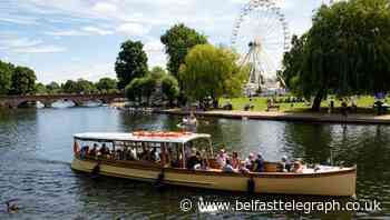In Pictures: Soaking up the sunshine as summer returns