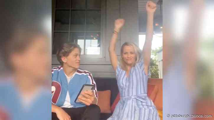 Reese Witherspoon Is So Proud Of Her Son’s New Single That She Danced To It On TikTok