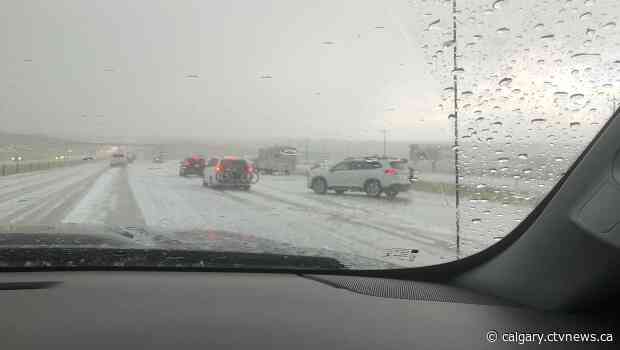 Brief tornado warning south of Calgary, thunderstorm watch remains in place