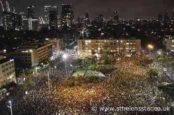 Israelis protest against government's economic response to virus - St Helens Star
