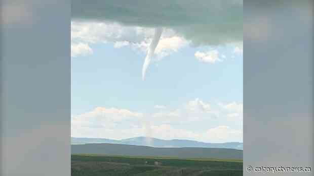 Brief tornado warning south of Calgary lifted, thunderstorm watches ended