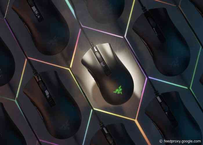 Razer Miniaturized DeathAdder V2 gaming mouse