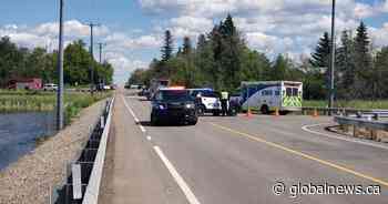 Teen driver suffers life-threatening injuries in southeast Edmonton collision - Globalnews.ca