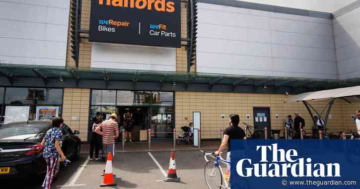 Halfords to close 60 sites despite rise in bike sales in lockdown