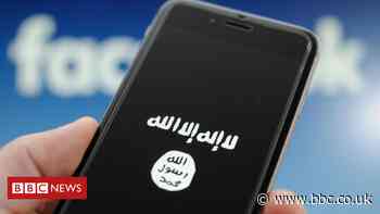 ISIS 'still evading detection on Facebook', report says