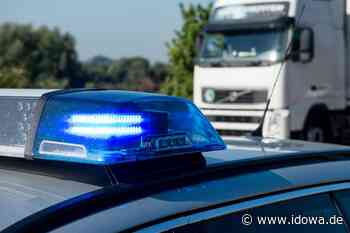 VPI Regensburg: Lkw drängt Auto von der A93 ab - Regensburg - idowa