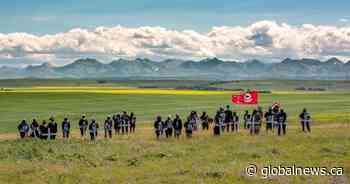 Photo shoot honours overdose victims as Piikani Nation sees spike in substance-related deaths