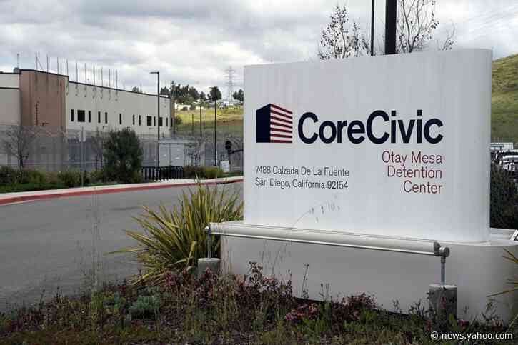 Nearly 1,000 U.S. immigration detention center employees test positive for coronavirus