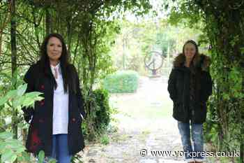 Family memorials business turns to charity for bereavement support