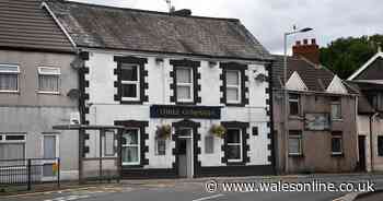 'A number of people' leave pub after police called to alleged rules breach