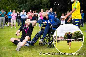Community cheers as teacher completes 1000km marathon for CLIC Sargent