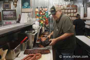 How an Alvin barbecue restaurant has thrived during the pandemic
