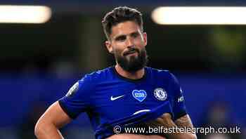 Olivier Giroud goal keeps Chelsea on course for Champions League