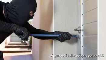 Modena, ladri nel weekend: cassaforte tagliata e colpi in cinque case - La Gazzetta di Modena