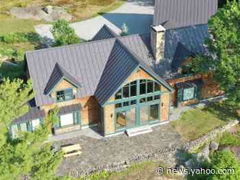 Ghislaine Maxwell posed as journalist called Janet Marshall to buy luxury hideout, prosecutors say