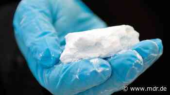 Zweieinhalb Kilogramm Kokain am Flughafen Leipzig/Halle beschlagnahmt - MDR