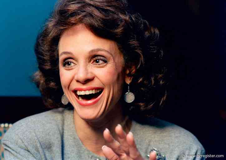 TV academy sues to stop sale of Valerie Harper’s Emmys