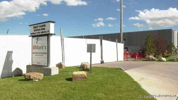 Outbreak at Calgary warehouse surpasses 2 dozen active cases
