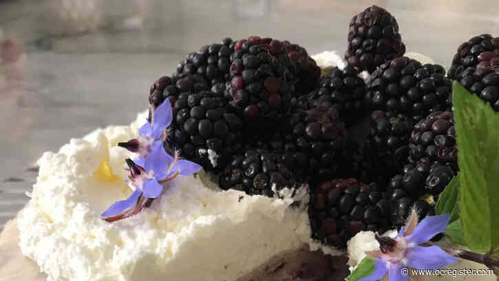 Recipes: Make these 3 delicious desserts while summer fruit is in season