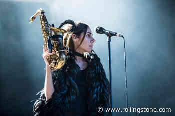 PJ Harvey Drops Raw ‘Down By the Water’ Demo
