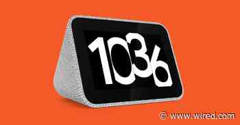 Lenovo Smart Clock Deal: $30 Off Our Fave Nightstand Display