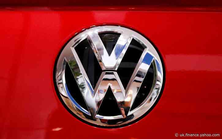 U.S. judge approves transfer of jailed former VW executive to Germany