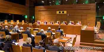 Tomorrow’s Apple Irish tax ruling could be a ‘lose/lose’ for Ireland