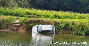 Abandoned car found in River Avon