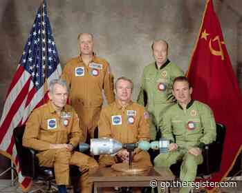 When Apollo met Soyuz: 45 years ago, Americans and Russians played together nicely... IN SPAAAAACE