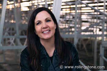 Lori McKenna Takes a Fictional Turn in New Song ‘The Balladeer’