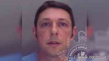 Cyn-ohebydd a phregethwr yn cyfaddef cam-drin plant