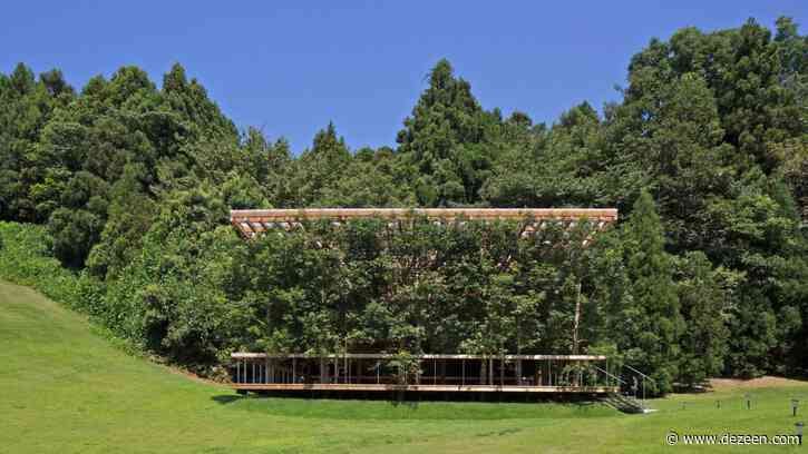 APL Design Workshop creates foyer disguised by trees for open-air theatre in Japan